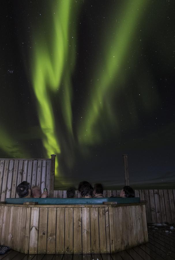 Guesthouse Gimbur Reykjarholl Exteriör bild